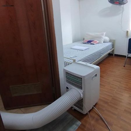 Amazing View Apartment At Kemayoran Jiexpo -Min Stay 3 Nights- Jakarta Bagian luar foto