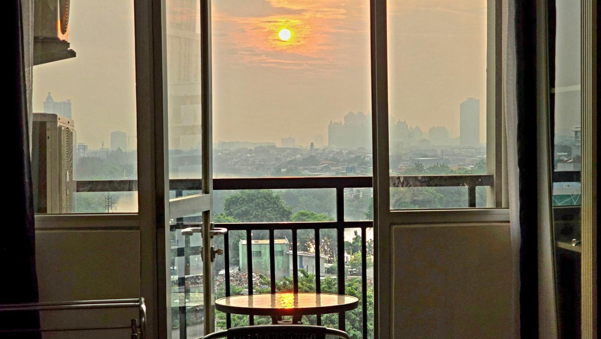 Amazing View Apartment At Kemayoran Jiexpo -Min Stay 3 Nights- Jakarta Bagian luar foto